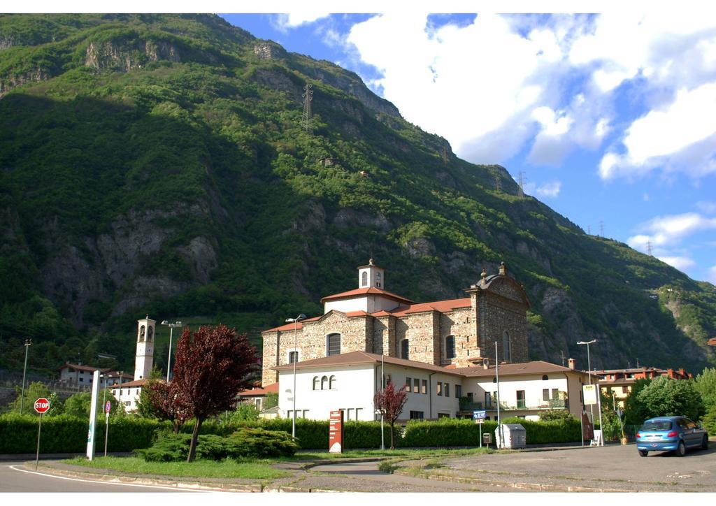 B&B I Viandanti Piancogno Bagian luar foto